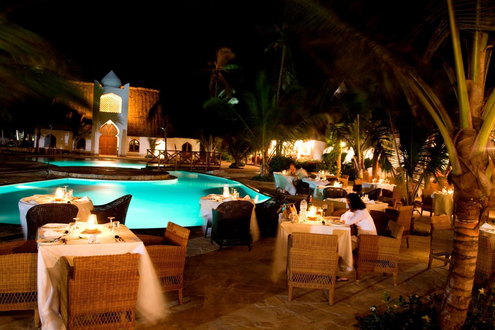 Sultan Sands Island Resort & Spa Кивенга Екстериор снимка