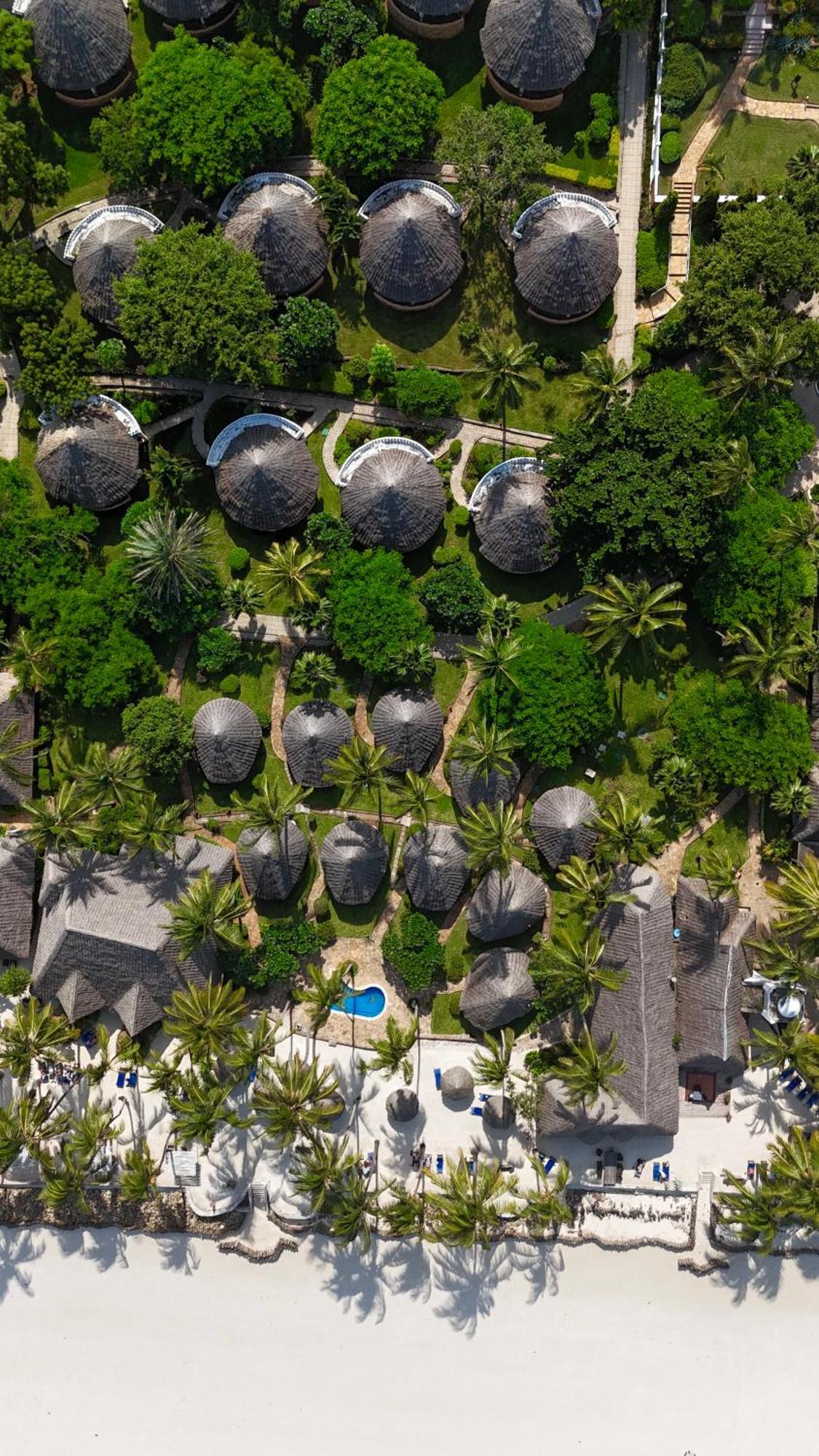 Sultan Sands Island Resort & Spa Кивенга Екстериор снимка